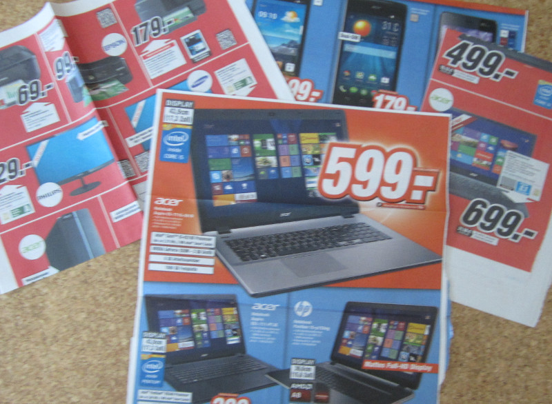 Prospekte des Elektronikhandels Auswahl an Angeboten von PC-Händlern