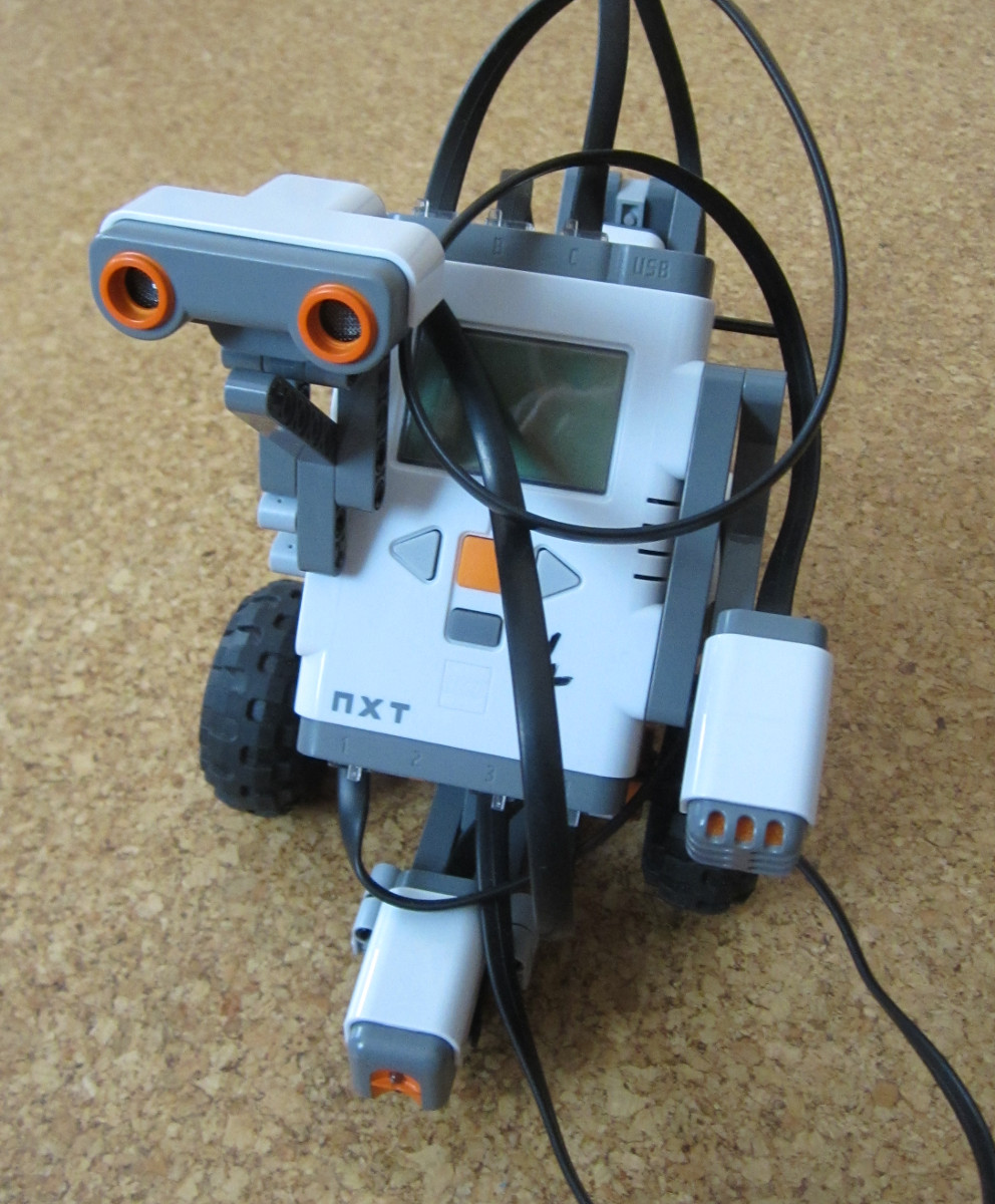 Spielroboter NXT-Roboter mit Sensoren
