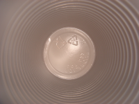 Gefäß ohne Murmeln