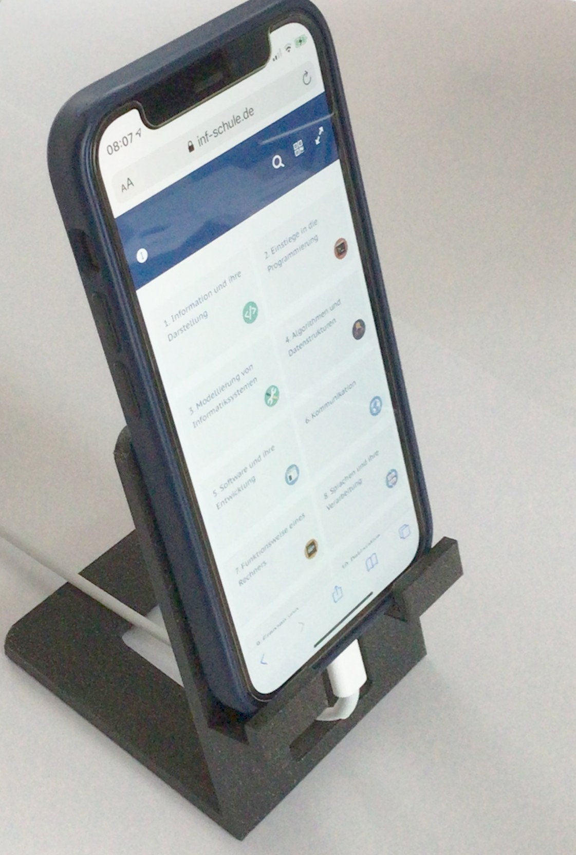 Smartphone-Ständer Ständer für ein schräg stehendes Smartphone